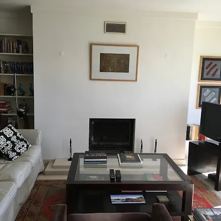 Apartment Luxe Spacious Flat Lisbon